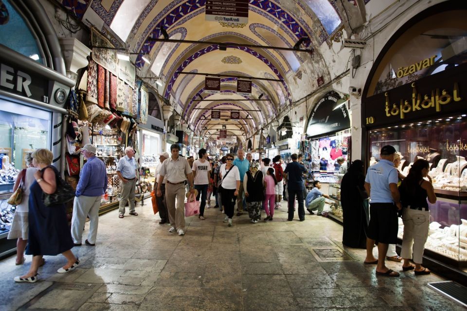 Istanbul: Byzantine and Ottoman Relics Tour With Local Guide - Explore Hagia Sophia Mosque