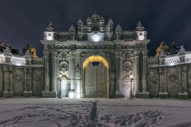 Istanbul: Dolmabahce Palace & Harem Ticket With Guided Tour Palace Architecture And Design