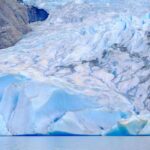 Juneau: Mendenhall Lake Canoe Tour Tour Overview