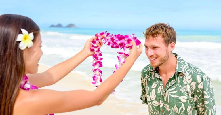 Kauai: Lihue Airport Honeymoon Lei Greeting Activity Overview