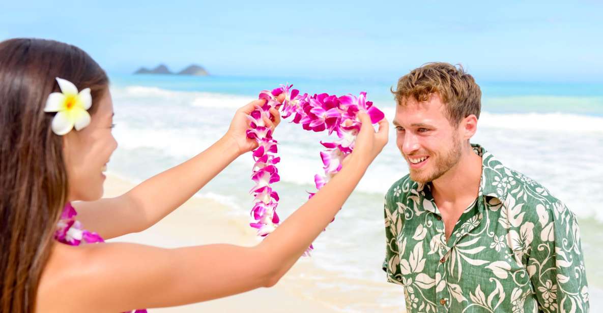 Kauai: Lihue Airport Honeymoon Lei Greeting - Activity Overview