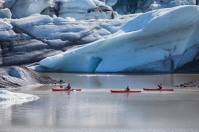 Kayaking on the Sólheimajökull Glacier Lagoon - Whats Included in the Experience