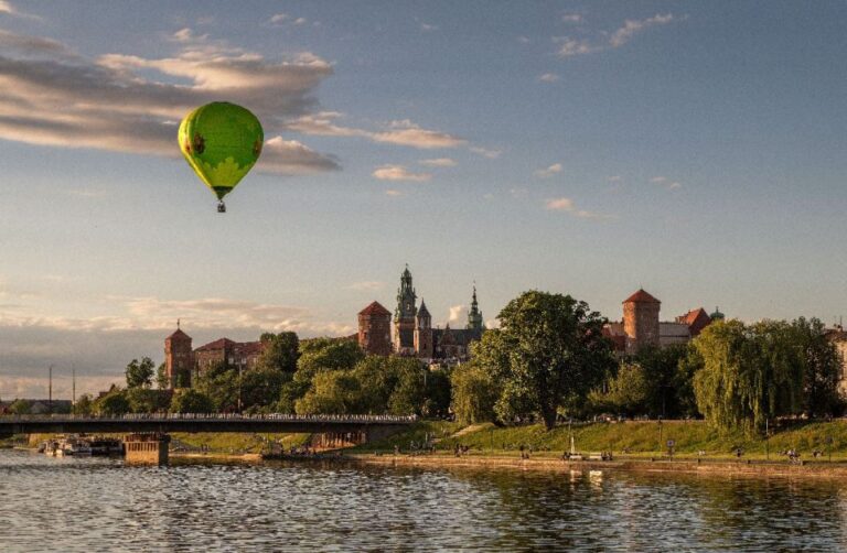 Kraków: Hot Air Balloon Flight With Champagne Experience Overview