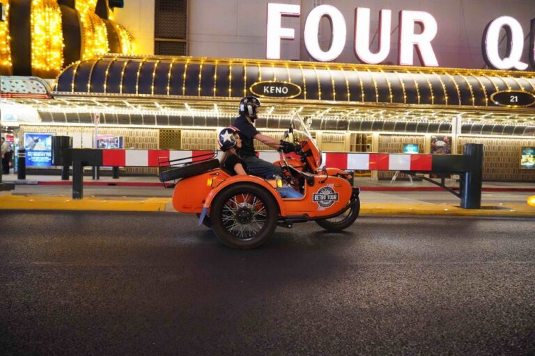 Las Vegas: Glittering Nightlife Evening Sidecar Tour Unique Sidecar Motorcycle Tour