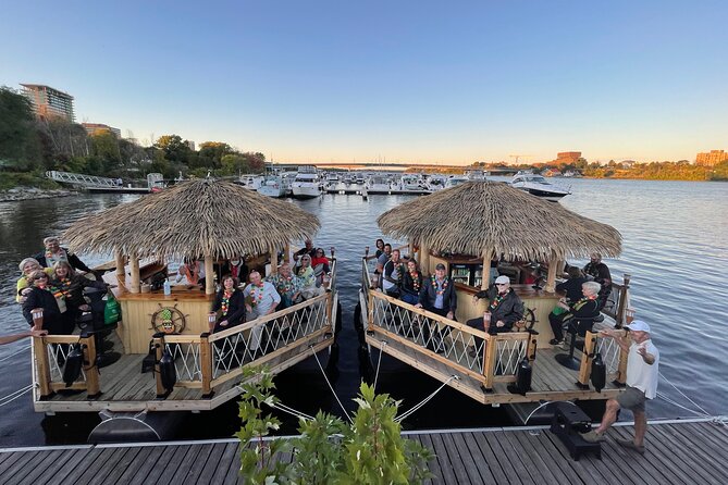 Lilo Floating Tiki Bar on the Ottawa River - Experience the Floating Tiki Bar