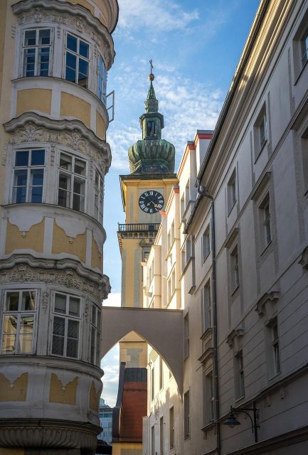 Linz Private Historic Walking Tour An Expansive Main Square