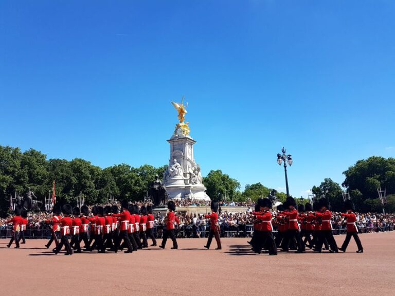 London: Palaces And Parliament Walking Tour Iconic Sights Of London