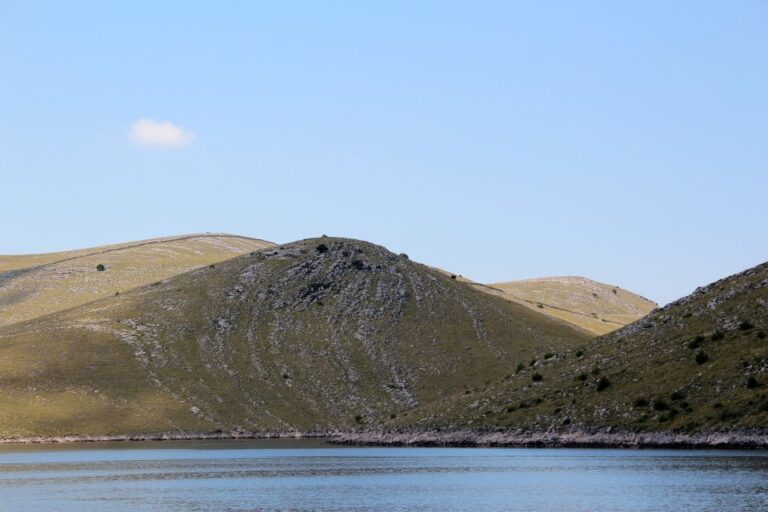 Luxury Tour: Np Kornati By Speedboat From Zadar Tour Overview