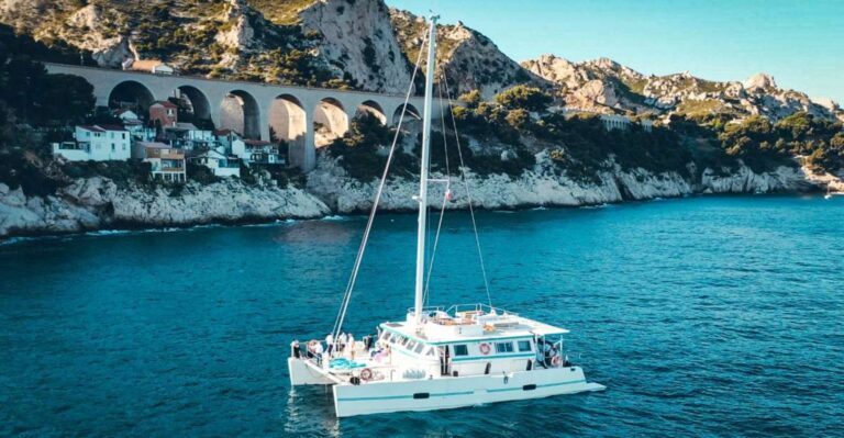 Marseille: Catamaran Sunset Cruise, Dinner & Drinks Cruise Itinerary