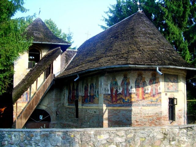 Monasteries of Curtea De Arges: Day Trip From Bucharest - Tour Overview and Pricing