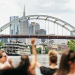 Nashville: Pontoon Party Cruise With A Captain Experience On The Water