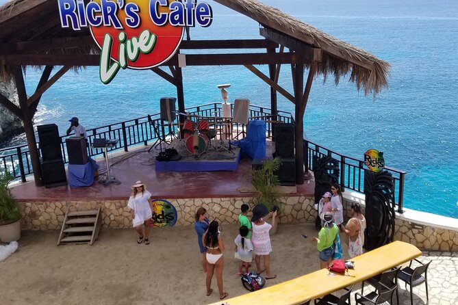 Negril Beach & Ricks Cafe From Montego Bay - Snorkeling and Swimming at the Beach