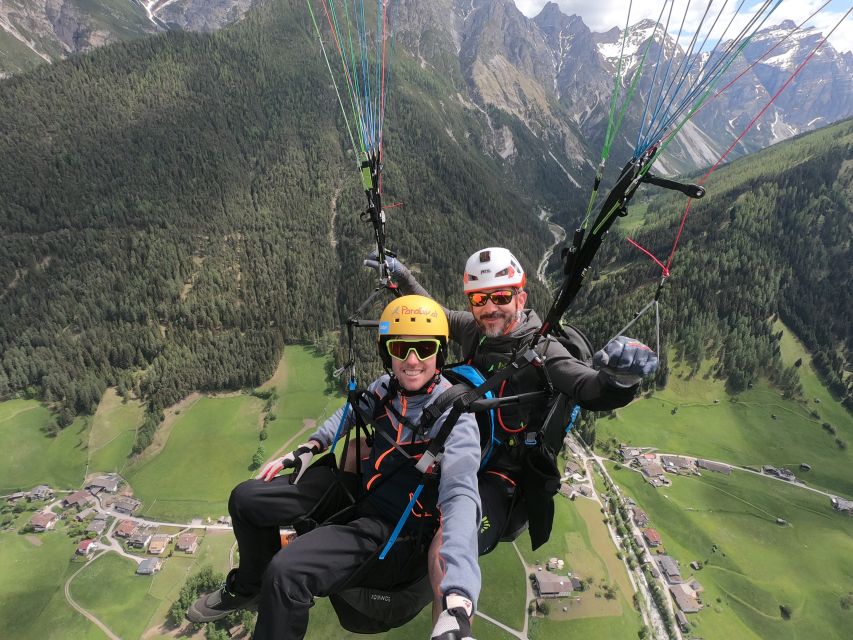 Neustift in the Stubai Valley: Panoramic Tandem Paragliding Flight - Paragliding in Stubai Valley