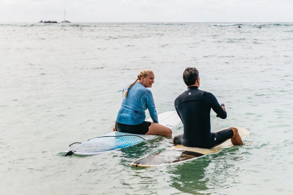 Oahu: Beginner-Friendly Waikiki Beach Surfing Lesson - Overview and Pricing