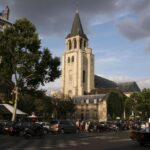 Paris & Saint Germain Half Day Tour With Seine River Cruise Tour Details