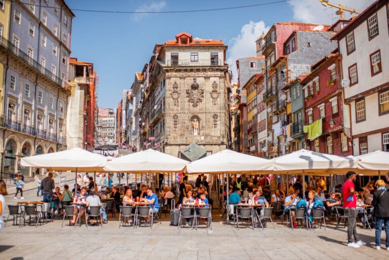 Photo Tour Porto: Walking Tour With Professional Photoshoot Tour Overview