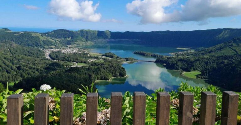 Ponta Delgada: Sete Cidades & Lagoa Do Fogo Full Day Tour Vista Do Rei Lookout