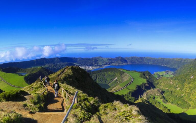 Private Full Day West And Central Of S.miguel With Lunch Explore The Volcanic Complex