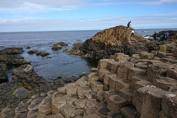 Private Giants Causeway and Antrim Coast Tour - Exploring the Giants Causeway