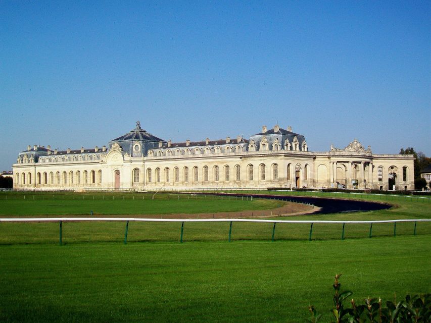 Private Tour of Domaine De Chantilly Ticket and Transfer - Overview of Chateau De Chantilly