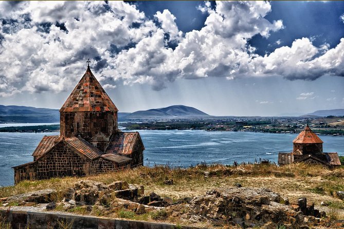 Private Tour: Tsaghkadzor, Lake Sevan, Sevanavank, Dilijan, Haghartsin Monastery Tour Overview