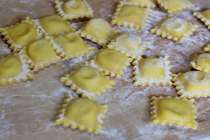 Ravioli and Tagliatelle Class at a Local's Home in Positano. - Overview of the Experience