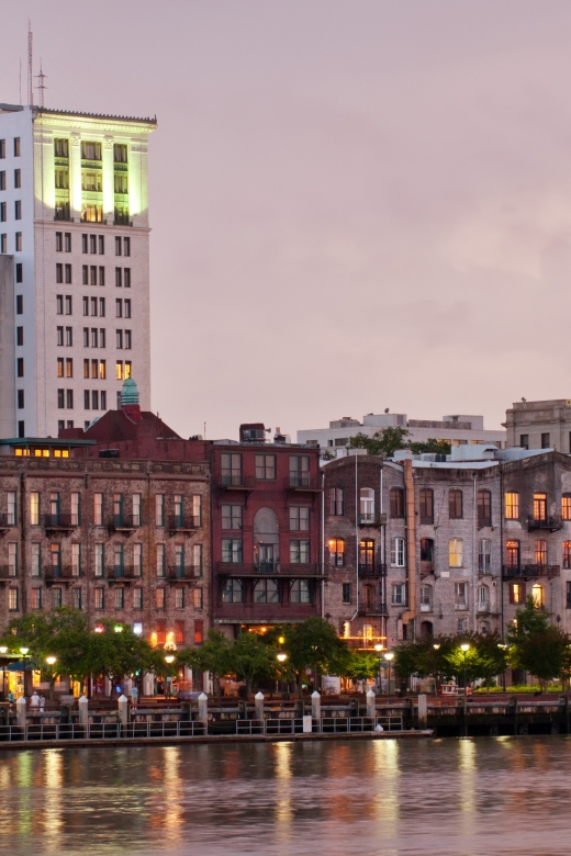 Self Guided Audio Ghost Tour in Savannah in 6 Languages - Tour Overview