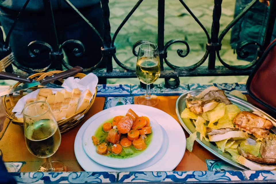 Seville: Tapas Tour Across the River in Triana - Tour Overview