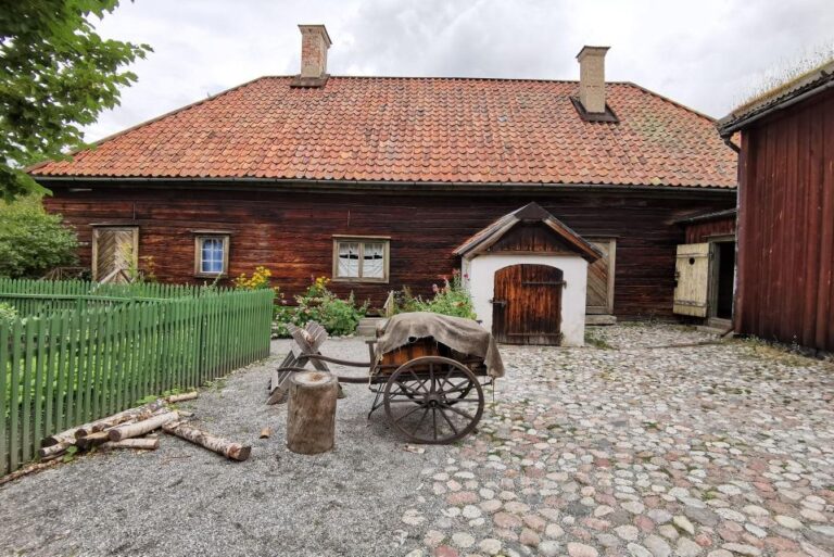 Skansen Stockholm Fast Track Tickets, Private Tour About Skansen Museum