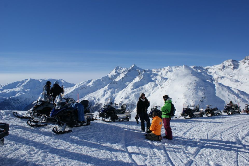 Snowmobile Tour Madesimo / Splügen Pass (Daytrip St. Moritz) - Tour Details