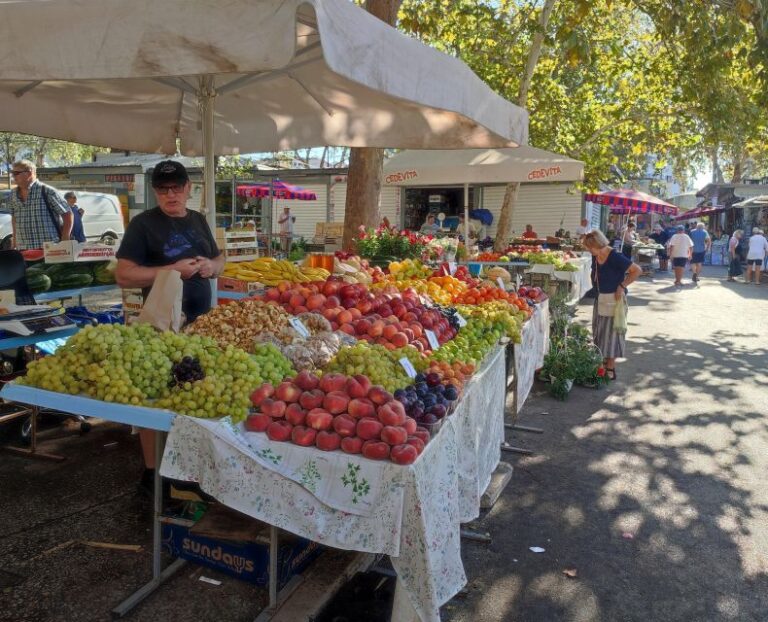 Split: Historical & Gastro Treasures Tour With Green Market Tour Overview