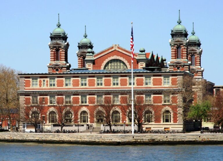 Statue Of Liberty And Ellis Island Guided Tour Tour Details