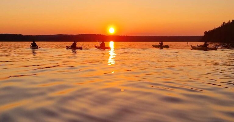 Stockholm: Sunset Kayak Tour On Lake Mälaren With Tea & Cake Tour Overview