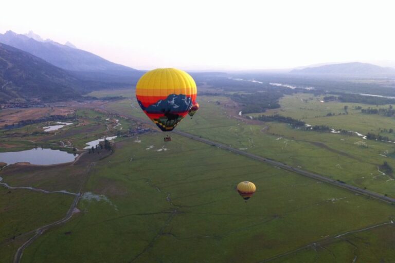 Teton Village: Grand Tetons Sunrise Hot Air Balloon Tour Tour Overview