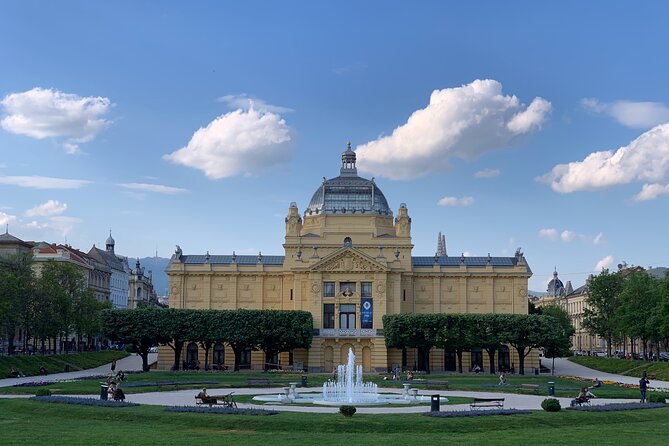 The Best of Zagreb in Half-Day - Private 4-H Tour - Discovering Mirogoj Cemetery