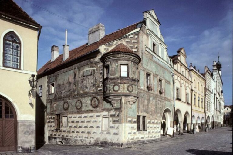 The Painted Ladies Of Telč: A Self Guided Audio Tour Tour Overview And Details