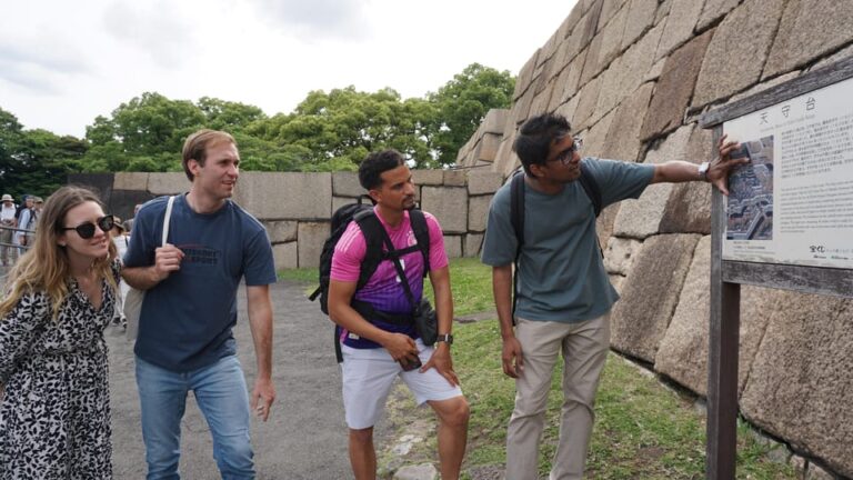 Tokyo: Imperial Palace Historical Walking Tour Tour Overview