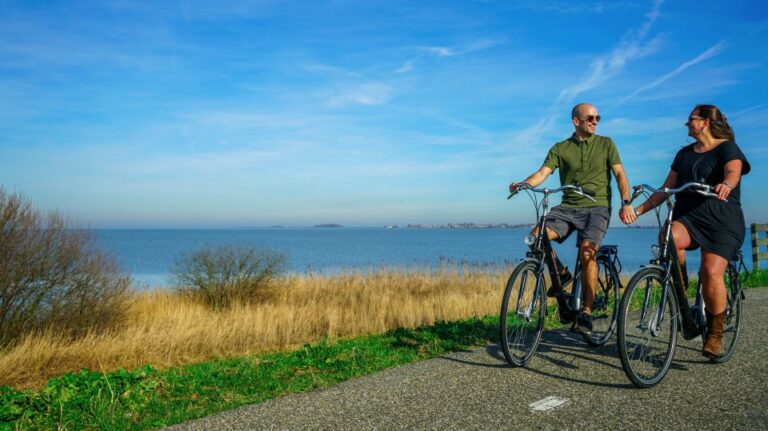 Volendam: E Bike Rental With Suggested Countryside Route Overview And Pricing