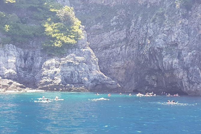 4h / 8h Elaphite Islands Boat Tour With Beneteau Flyer 650 SD - Customizable Boat Experience