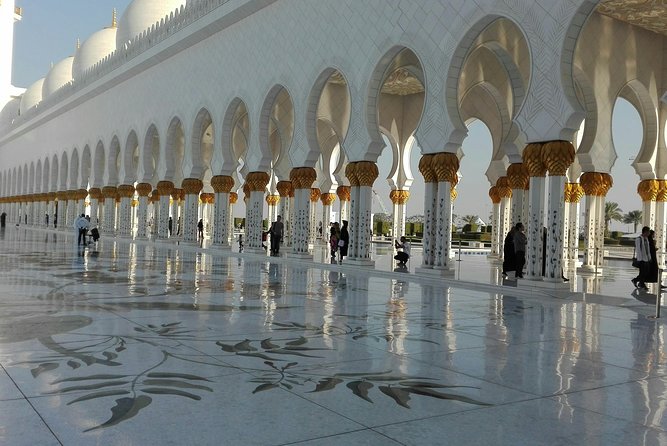 Abu Dhabi Tour With Sheikh Zayed Grand Mosque From Dubai - Inclusions and Exclusions