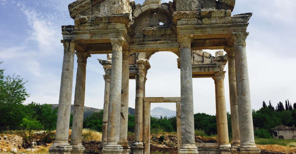 Aphrodisias&Pamukkale Tour With Lunch From Izmir&Kusadasi - Itinerary Breakdown