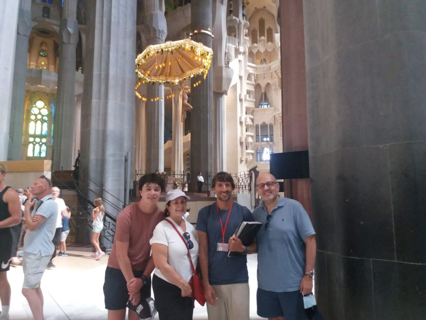 Barcelona: Private Guided Tour of Sagrada Familia - Booking Information