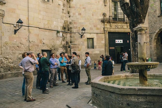 Barcelona, Stories and Legends of the Gothic Quarter, With Tapas. - History and Culture of the Gothic Quarter