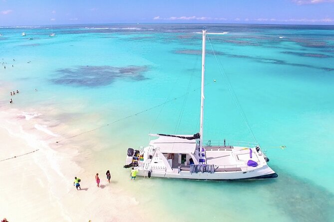 Bavaro Catamaran: Sail, Snorkel & Party With Drinks and Snacks - Included Experiences