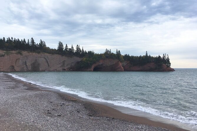 Bay of Fundy Tour in Luxury Car - Meeting and Pickup