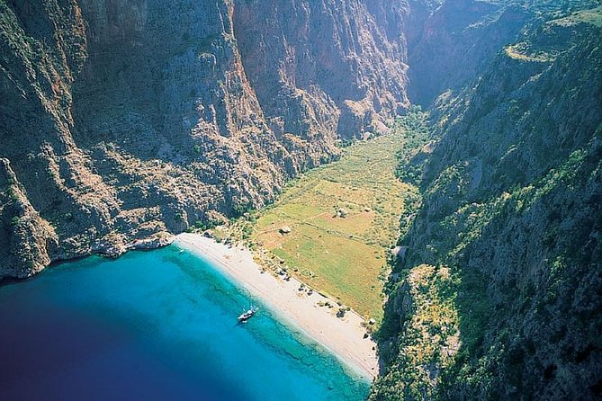 Boat Trip From Oludeniz Blue Lagoon to Butterfly Valley and Gemiler Island With Lunch - Butterfly Valley Exploration