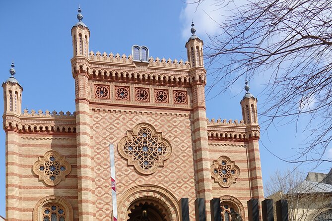 Bucharest Jewish Heritage | Private Walking Tour - Inclusions