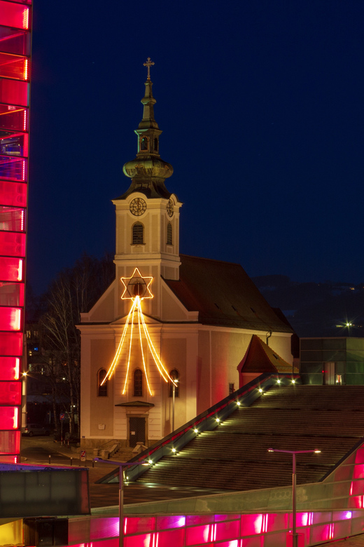 Christmas Tales of Linz – Private Walking Tour - Booking Information