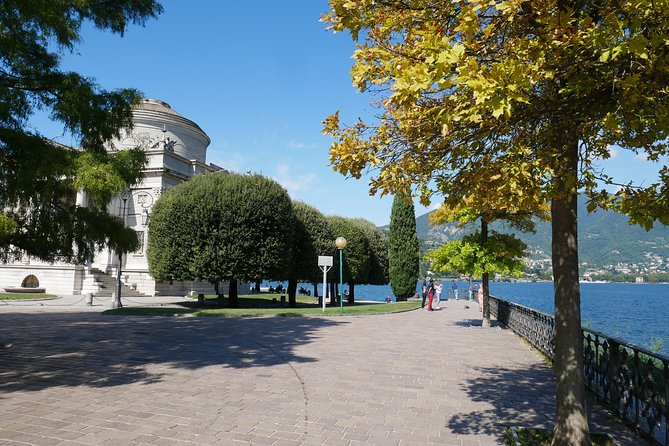 Como City and Its History Exclusive Walking Tour (1 H From Milan) - Meeting Details