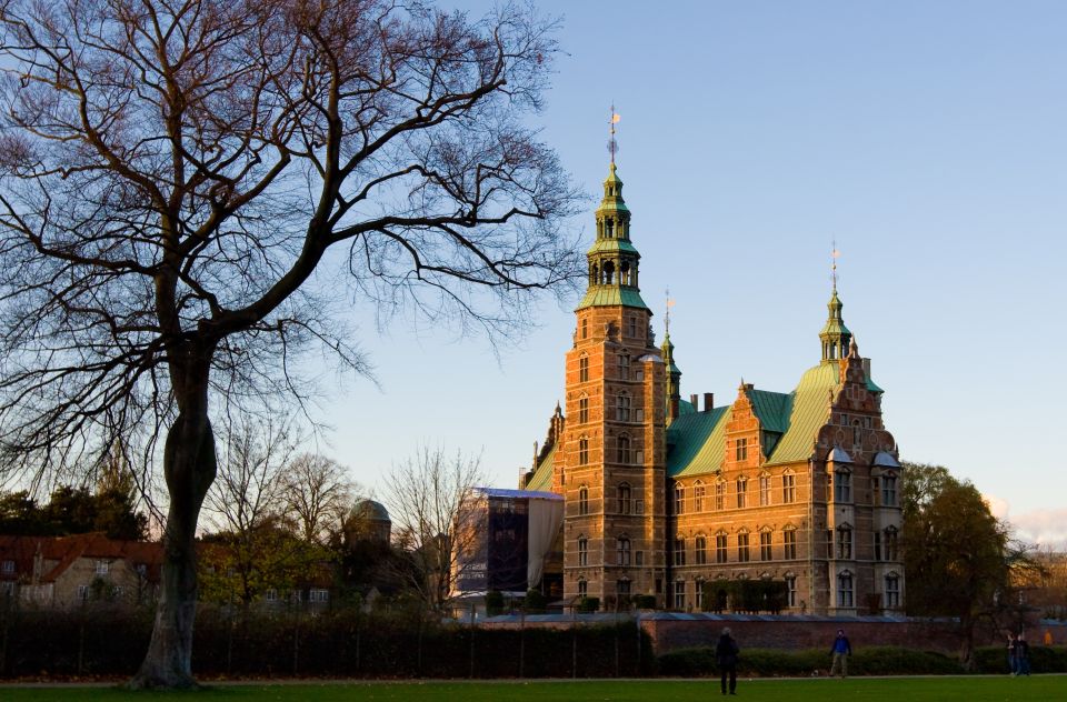 Copenhagen: 3-Hour City Tour With Rosenborg Castle Ticket - Tour Features